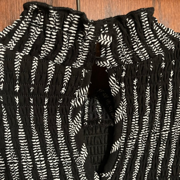 Very J Midi Dress - Picture 9 of 11